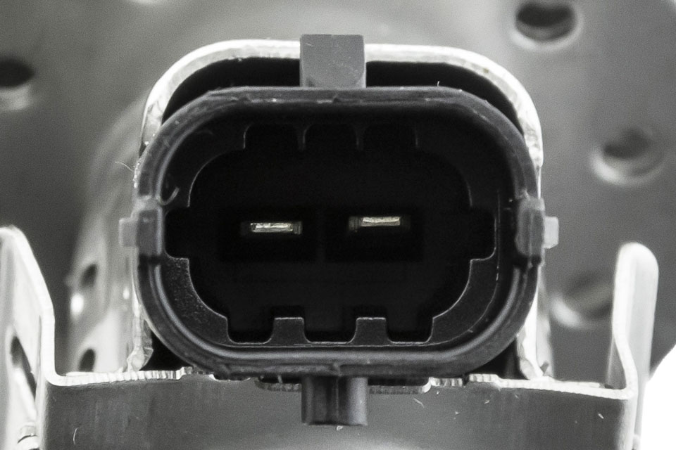 Prekės atitinka OEM kodą: FX23189E3AA