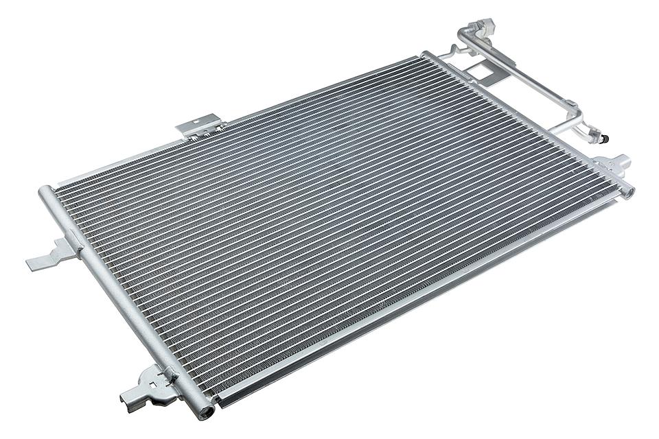 Prekės atitinka OEM kodą: 4B0260403R