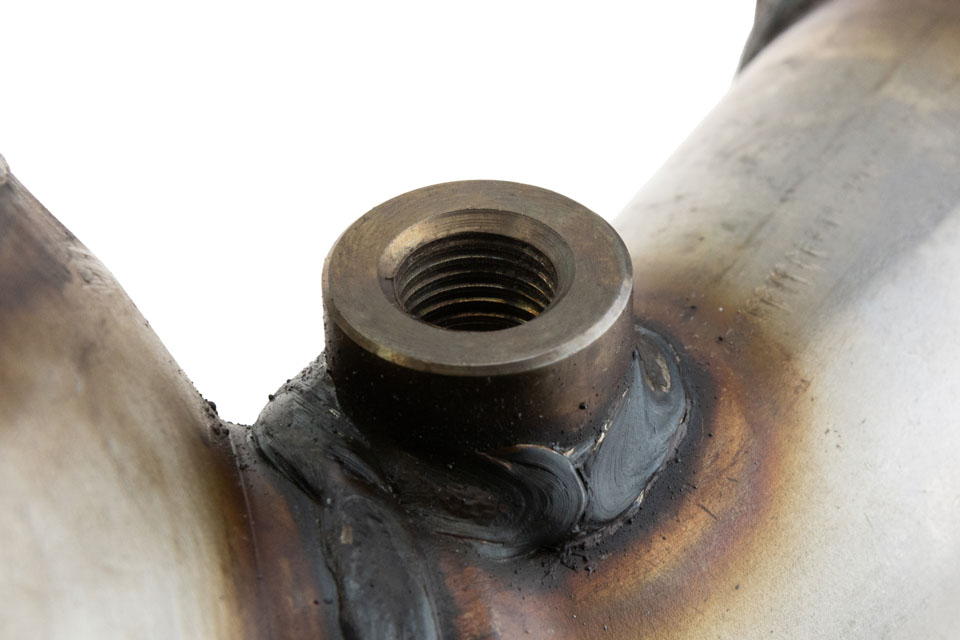 This part match OEM code: 1749258