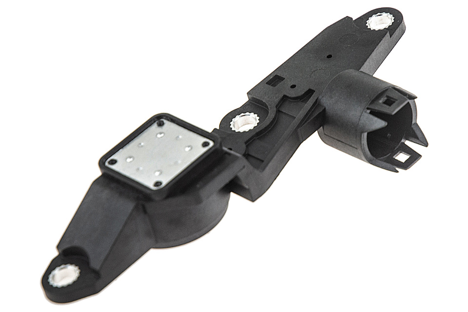 This part match OEM code: 11 37  7 527 016