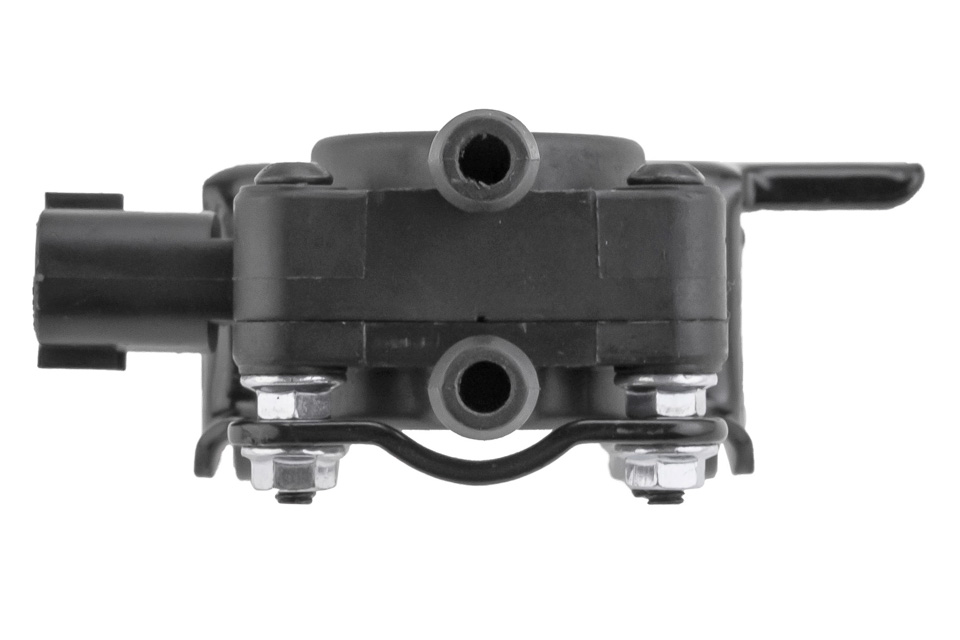 Prekės atitinka OEM kodą: RF8G182B5