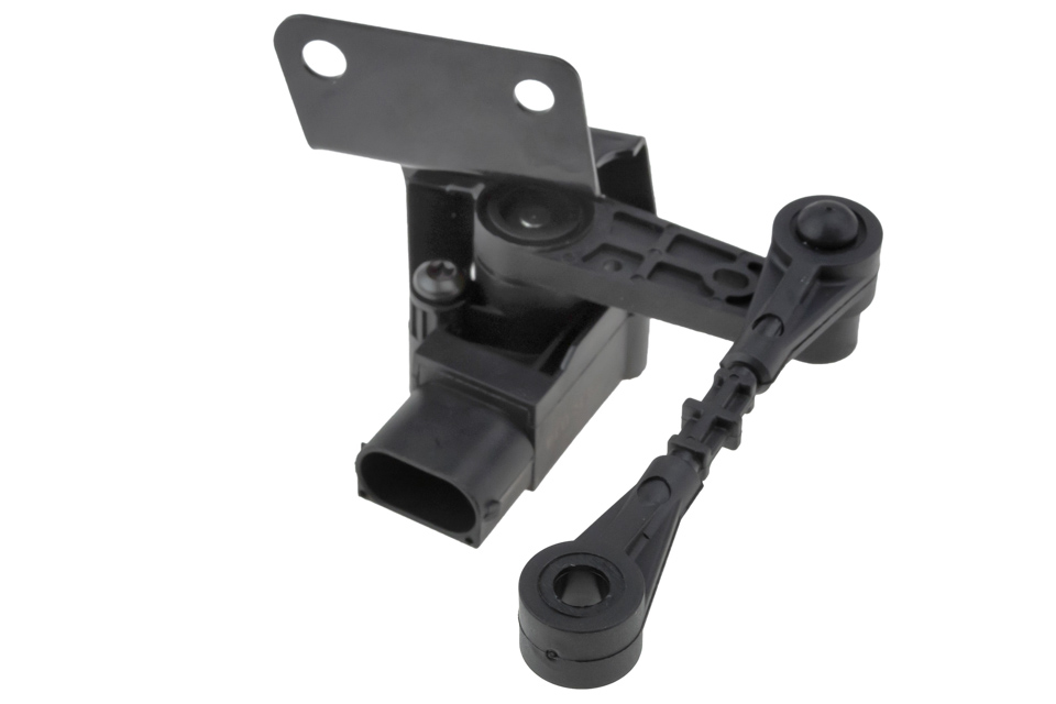 This part match OEM code: LR024218