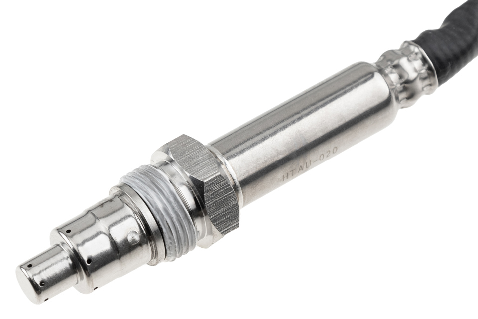 Prekės atitinka OEM kodą: 04L907807CF
