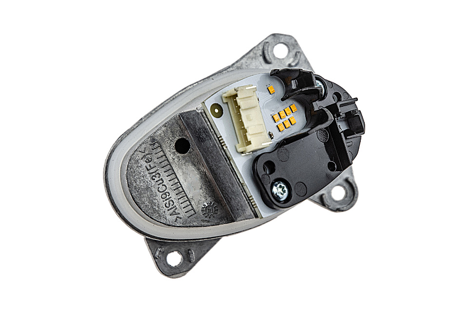 Prekės atitinka OEM kodą: 63117394905