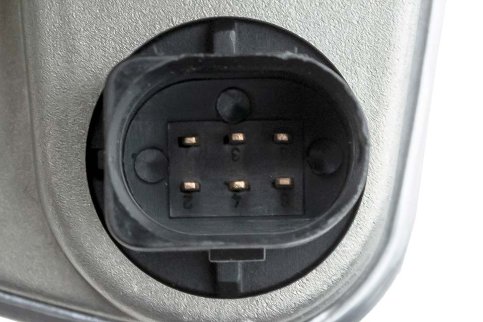 Prekės atitinka OEM kodą: 030133062D