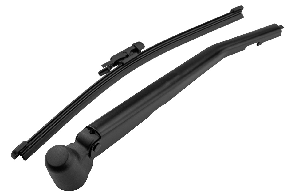 This part match OEM code: 61 62 7 138 507