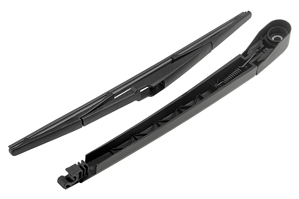 Prekės atitinka OEM kodą: L206-67-395