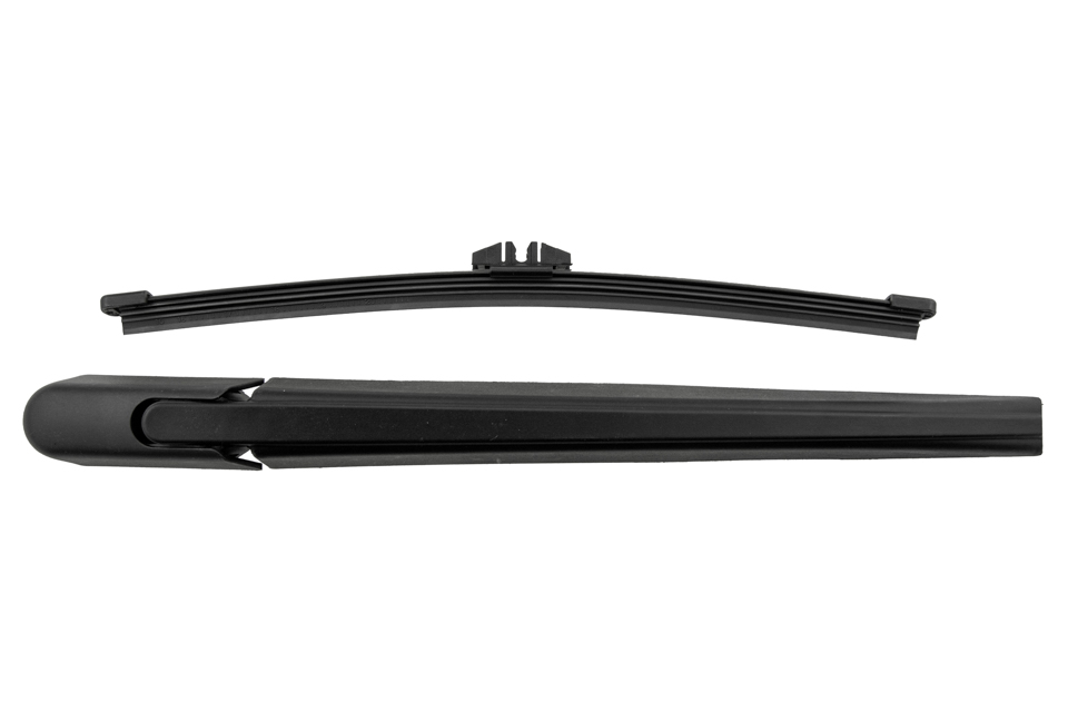 This part match OEM code: 7701040187