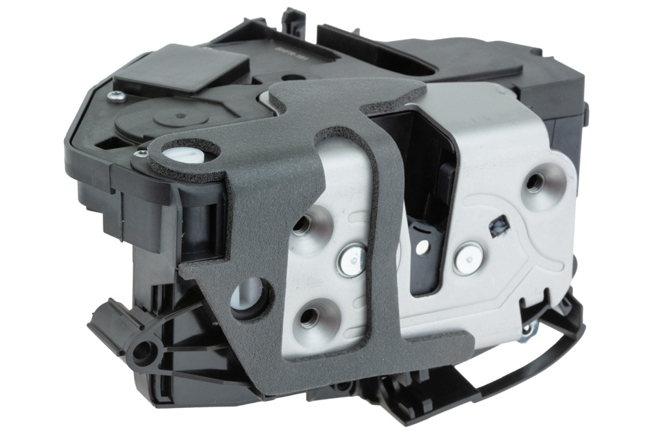 Prekės atitinka OEM kodą: AM5A-R26413-ED