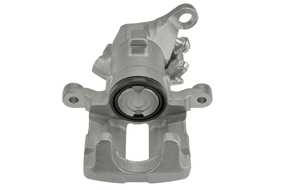 Prekės atitinka OEM kodą: 4D0615424D