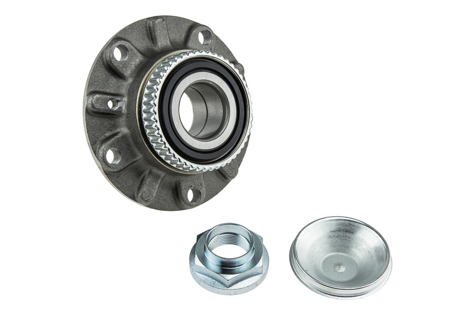 This part match OEM code: 31 21 2 226 640