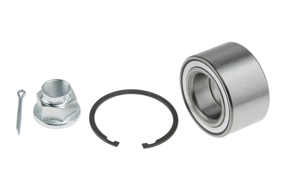 This part match OEM code: 90045-21111-000