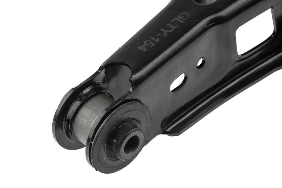 Prekės atitinka OEM kodą: 48730-0R040*