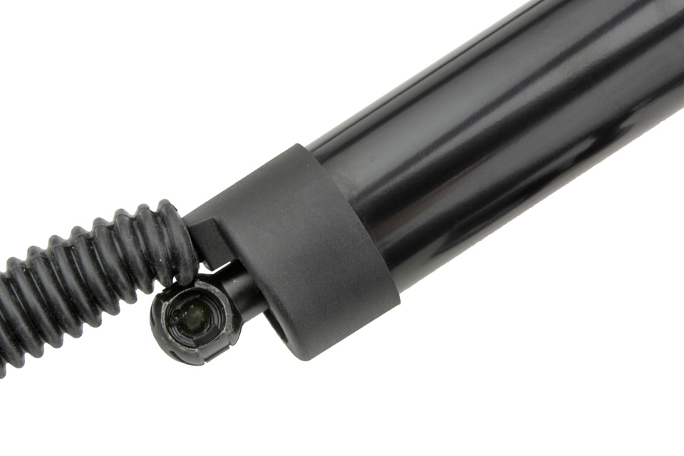 This part match OEM code: 68920-79005