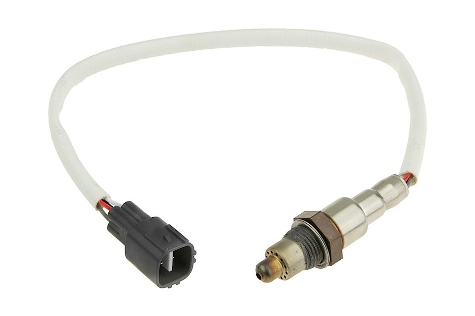 Prekės atitinka OEM kodą: B000767980