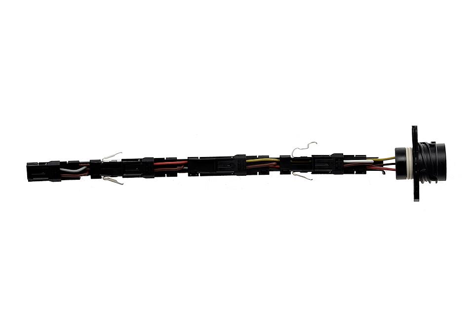 Prekės atitinka OEM kodą: YM2114W680AA