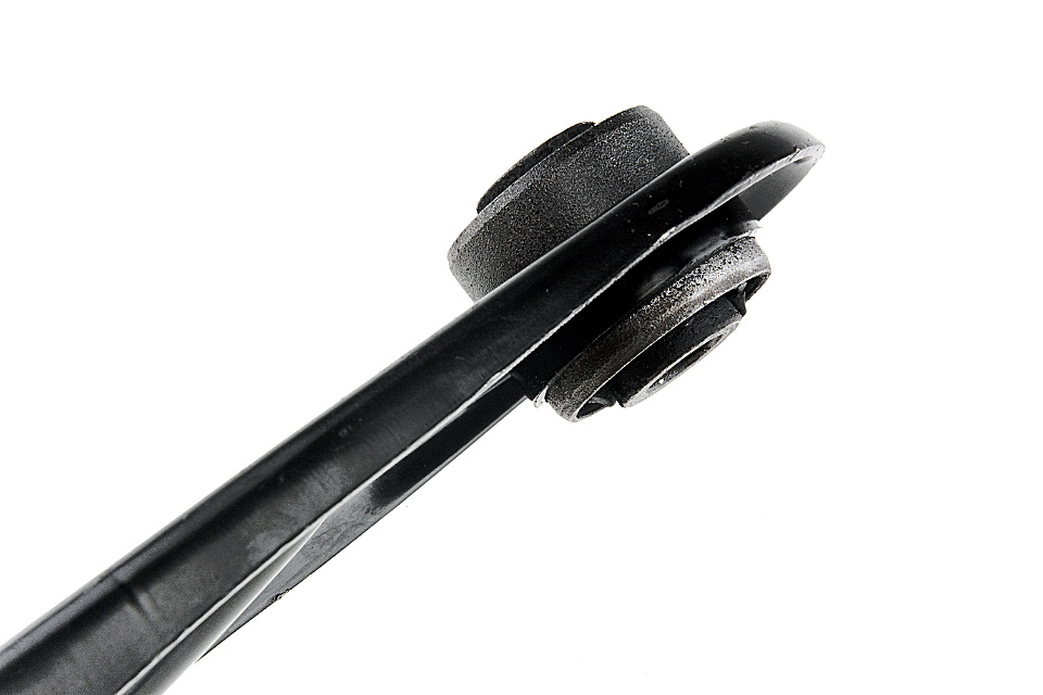 Prekės atitinka OEM kodą: 2S715K743BA